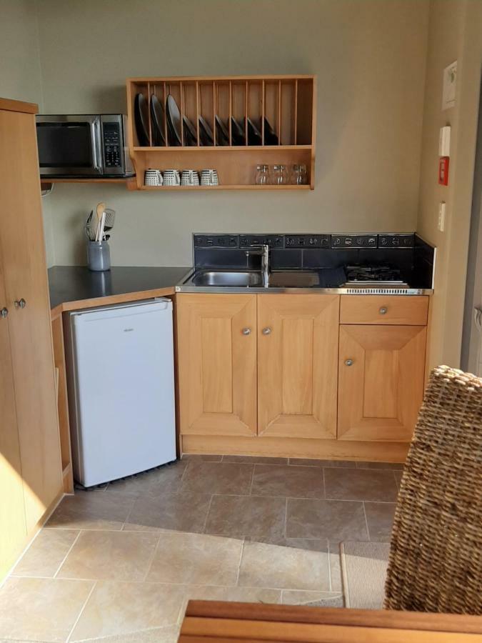 Ohiwa Beach Apartments/ Motel Opotiki Extérieur photo